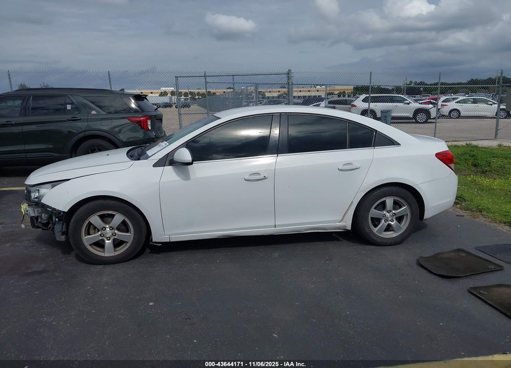 2014 CHEVROLET CRUZE 1LT AUTO VIN: 1G1PC5SB7E7166623