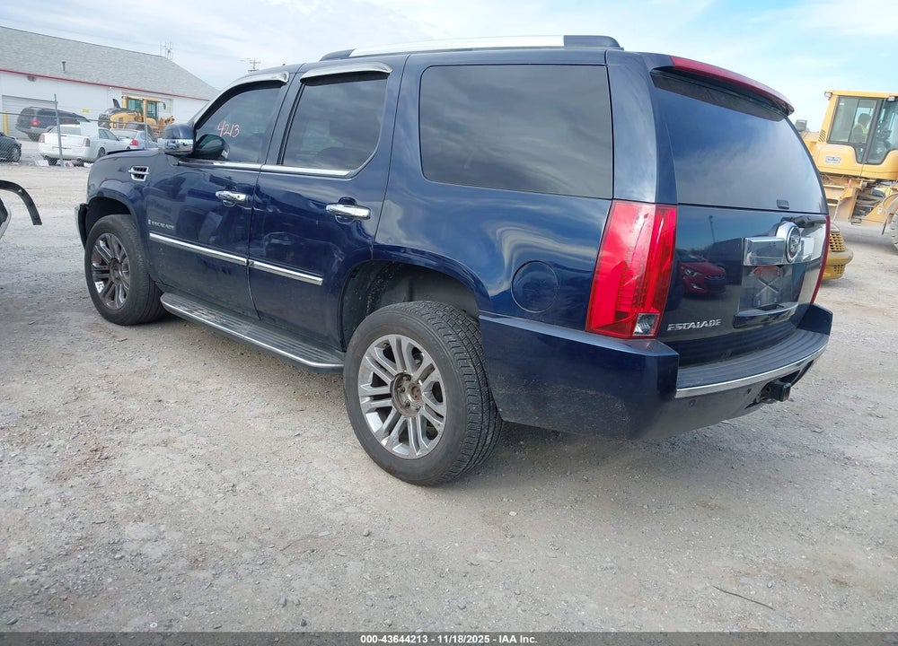 2007 CADILLAC ESCALADE STANDARD VIN: 1GYFK63887R228689