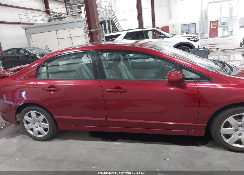 2010 HONDA CIVIC LX VIN: 2HGFA1F51AH572841
