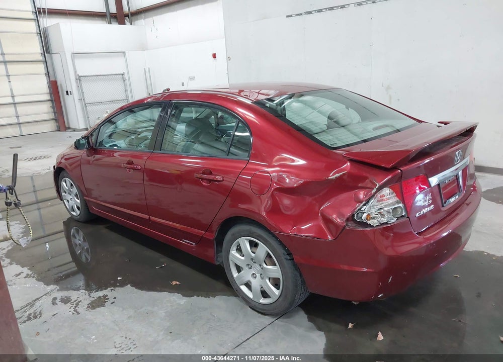 2010 HONDA CIVIC LX VIN: 2HGFA1F51AH572841