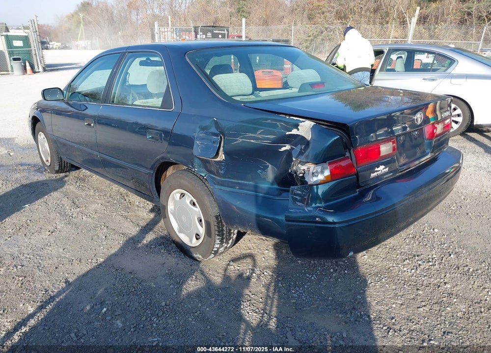 1998 TOYOTA CAMRY VIN: 4T1BG22K2WU859280