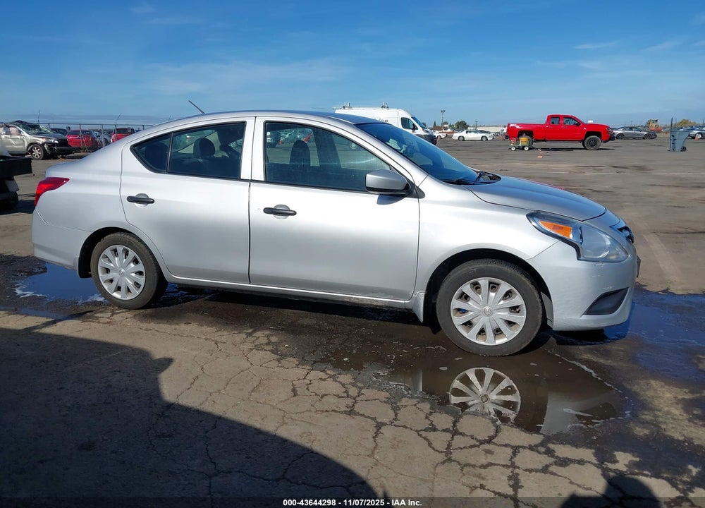 2016 NISSAN VERSA 1.6 S+ VIN: 3N1CN7APXGL864332