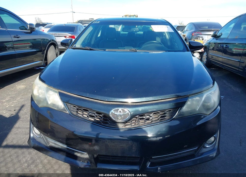 2014 TOYOTA CAMRY SE V6 VIN: 4T1BK1FK4EU552260