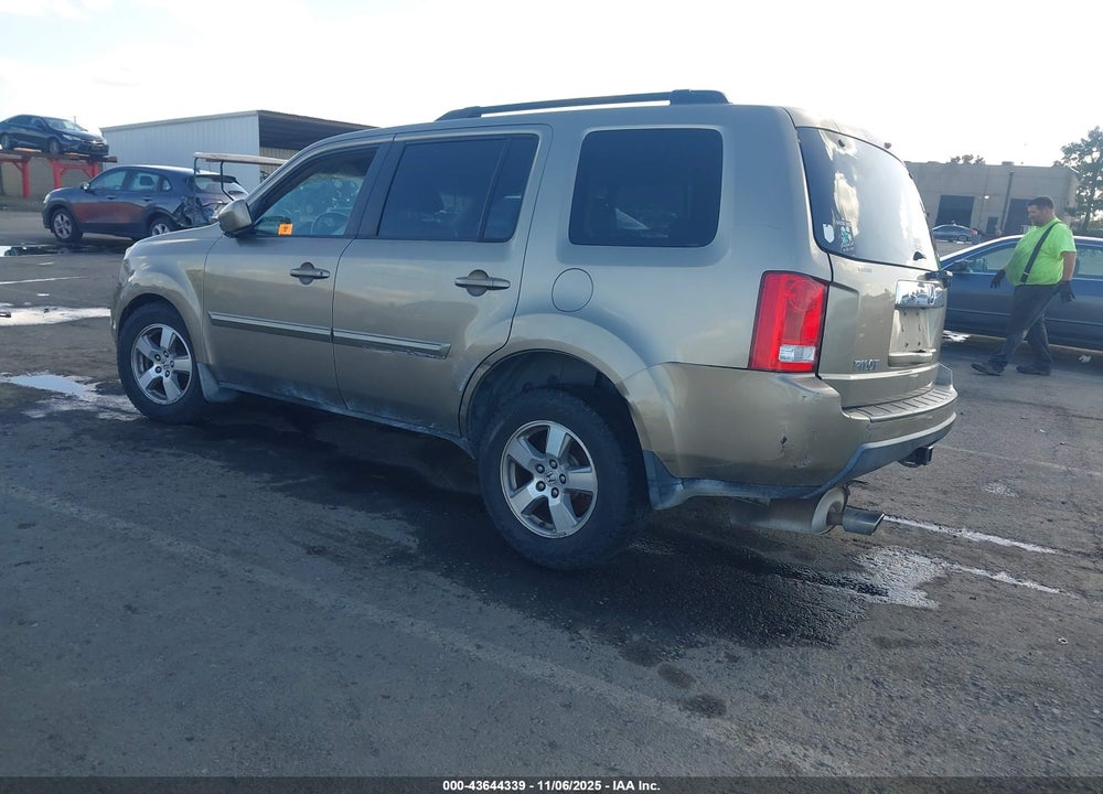 2009 HONDA PILOT EX-L VIN: 5FNYF386X9B024266