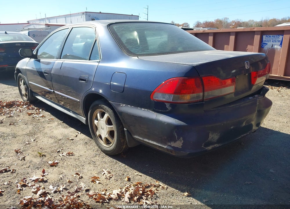 2002 HONDA ACCORD 2.3 VP VIN: 1HGCF86602A031916