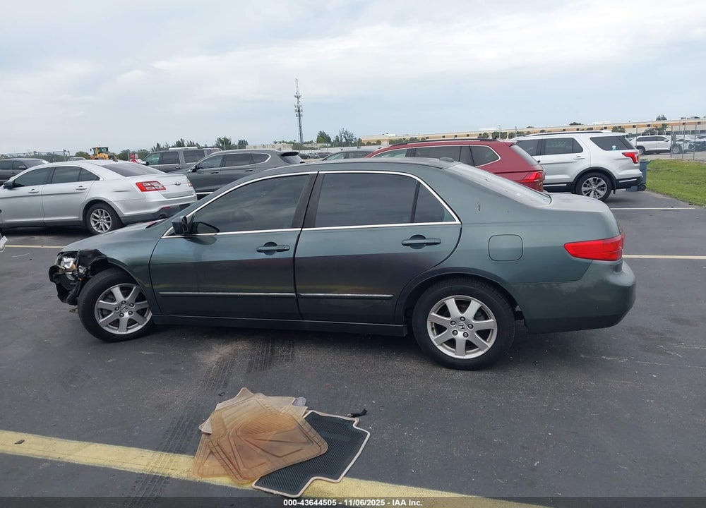 2005 HONDA ACCORD 3.0 EX VIN: 1HGCM665X5A006897