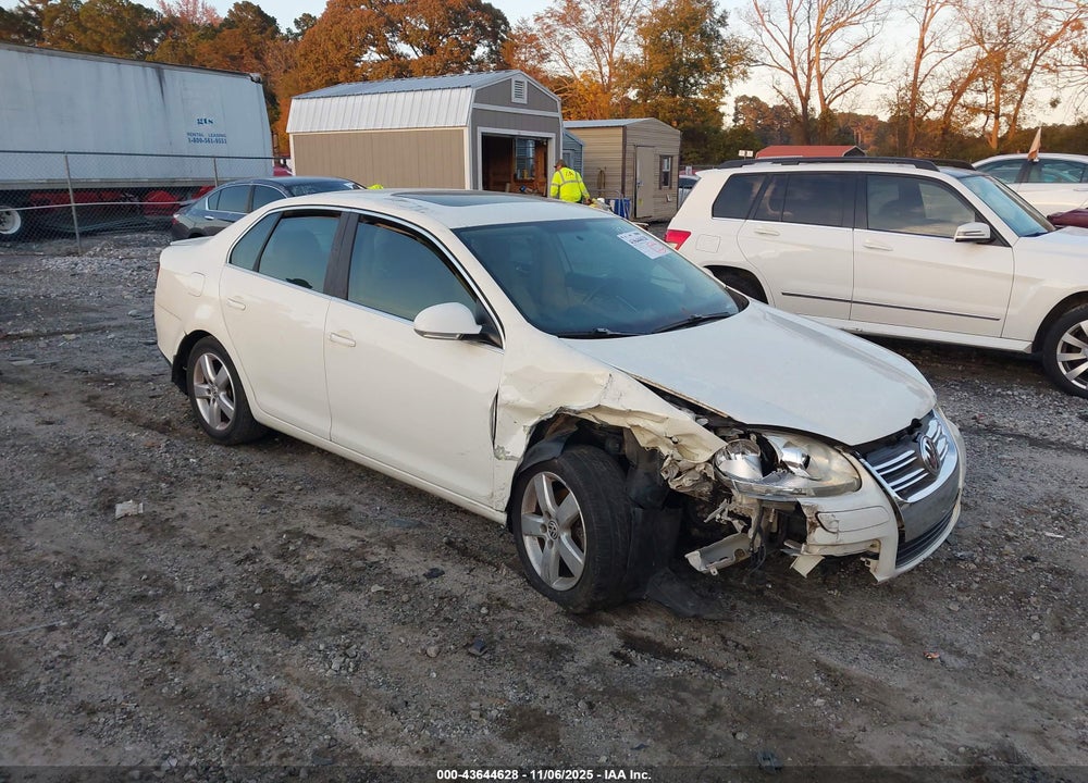2008 VOLKSWAGEN JETTA SE/SEL VIN: 3VWRM71K98M197650