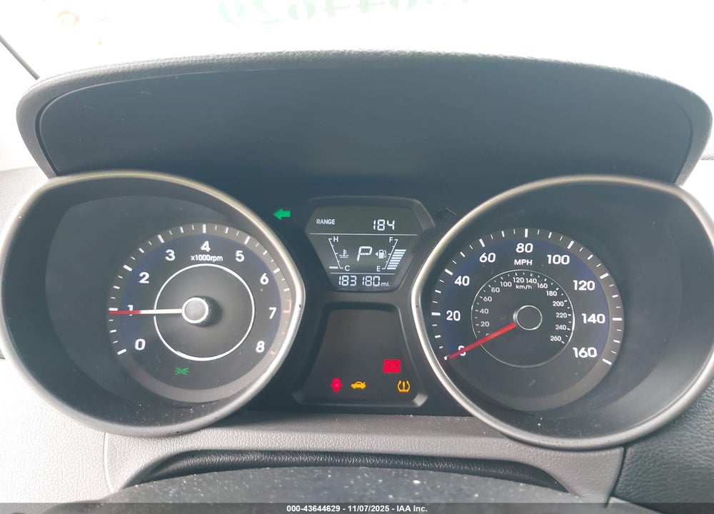 2016 HYUNDAI ELANTRA SE VIN: 5NPDH4AE1GH766747