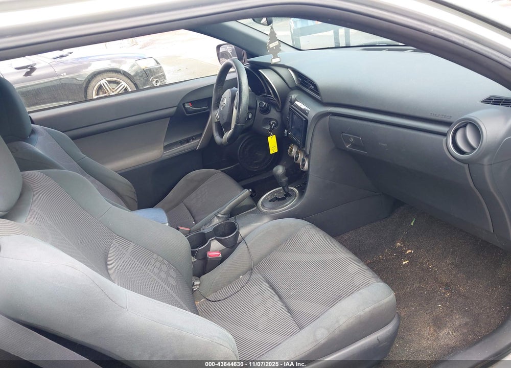 2013 SCION TC VIN: JTKJF5C76D3066221