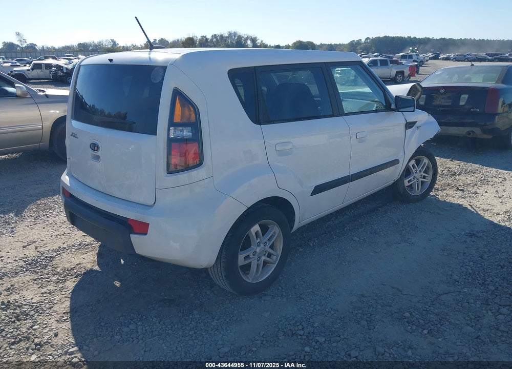 2010 KIA SOUL VIN: KNDJT2A23A7701874