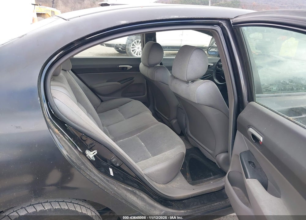2008 HONDA CIVIC LX VIN: 2HGFA165X8H520473