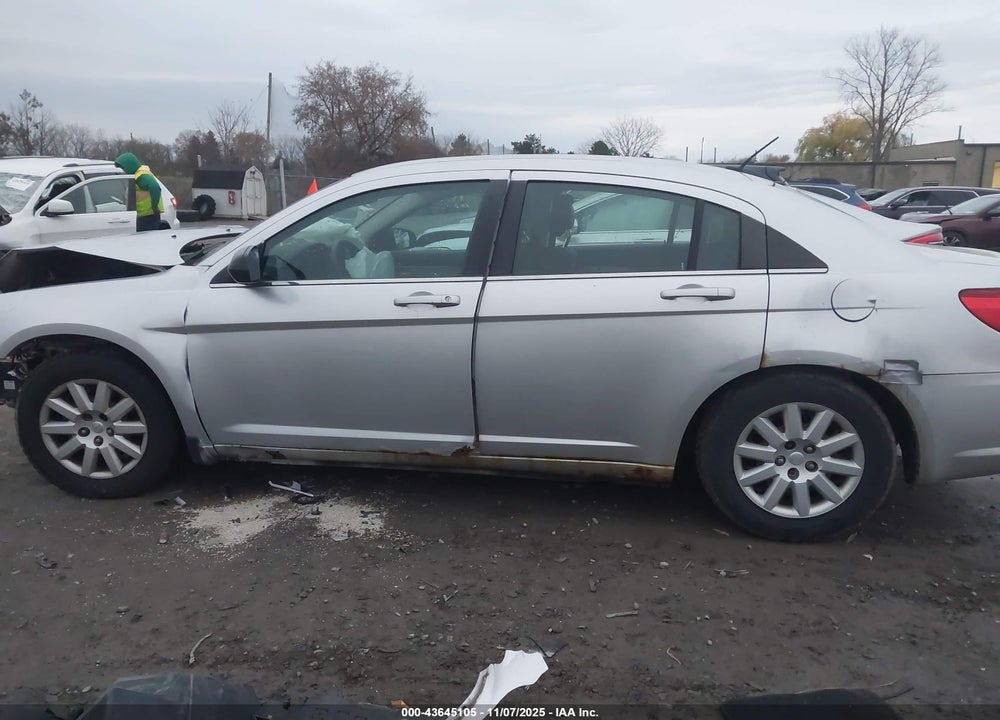 2010 CHRYSLER SEBRING TOURING VIN: 1C3CC4FB2AN207616
