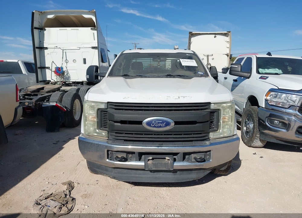 2017 FORD F 350 VIN: 1FT7X3B60HEB92581