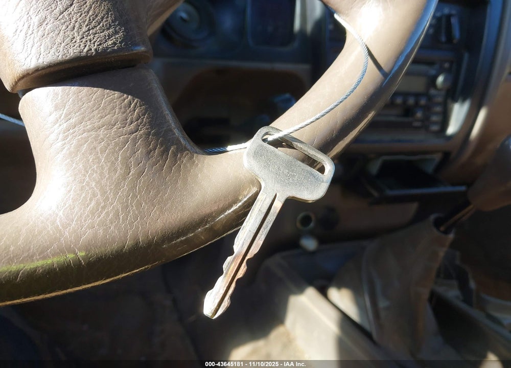 2001 TOYOTA TACOMA VIN: 5TENL42N51Z718190