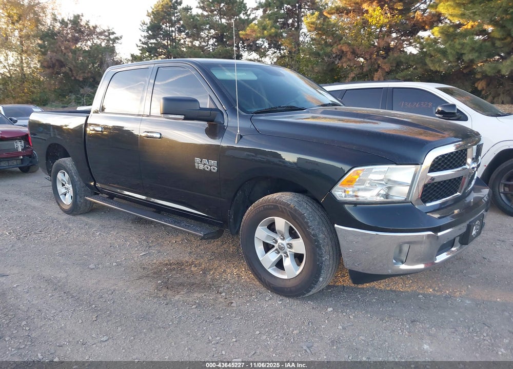 2018 RAM 1500 SLT  4X4 5'7 BOX VIN: 1C6RR7LG0JS272818