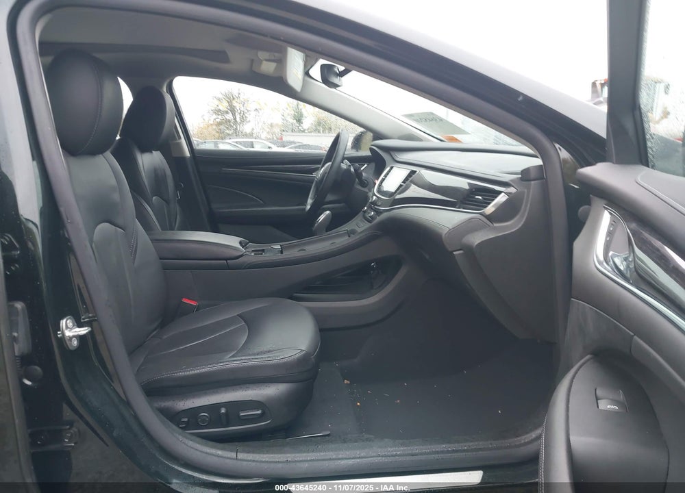 2017 BUICK LACROSSE PREMIUM VIN: 1G4ZS5SS5HU192108