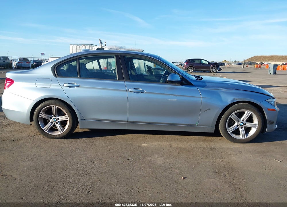 2013 BMW 328I VIN: WBA3A5G51DNP27095