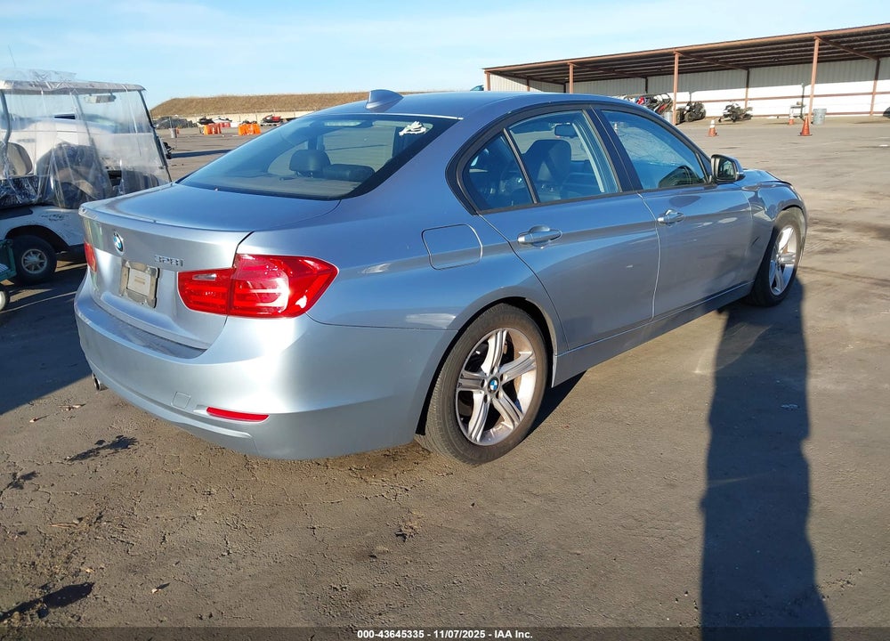 2013 BMW 328I VIN: WBA3A5G51DNP27095