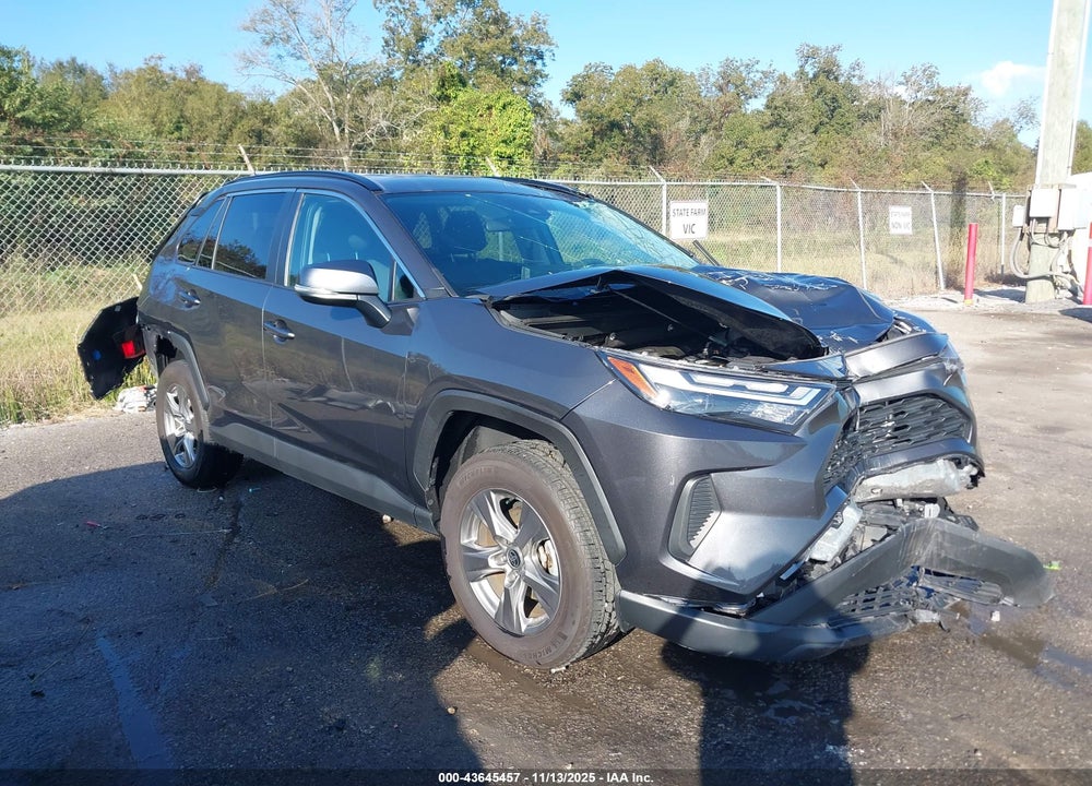 2024 TOYOTA RAV4 XLE VIN: 2T3W1RFV2RW309122