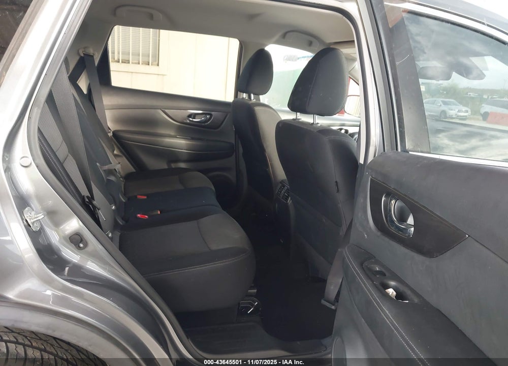 2020 NISSAN ROGUE SV FWD VIN: JN8AT2MT2LW018727