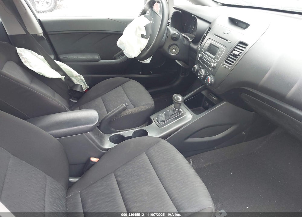 2016 KIA FORTE LX VIN: KNAFK4A61G5509765