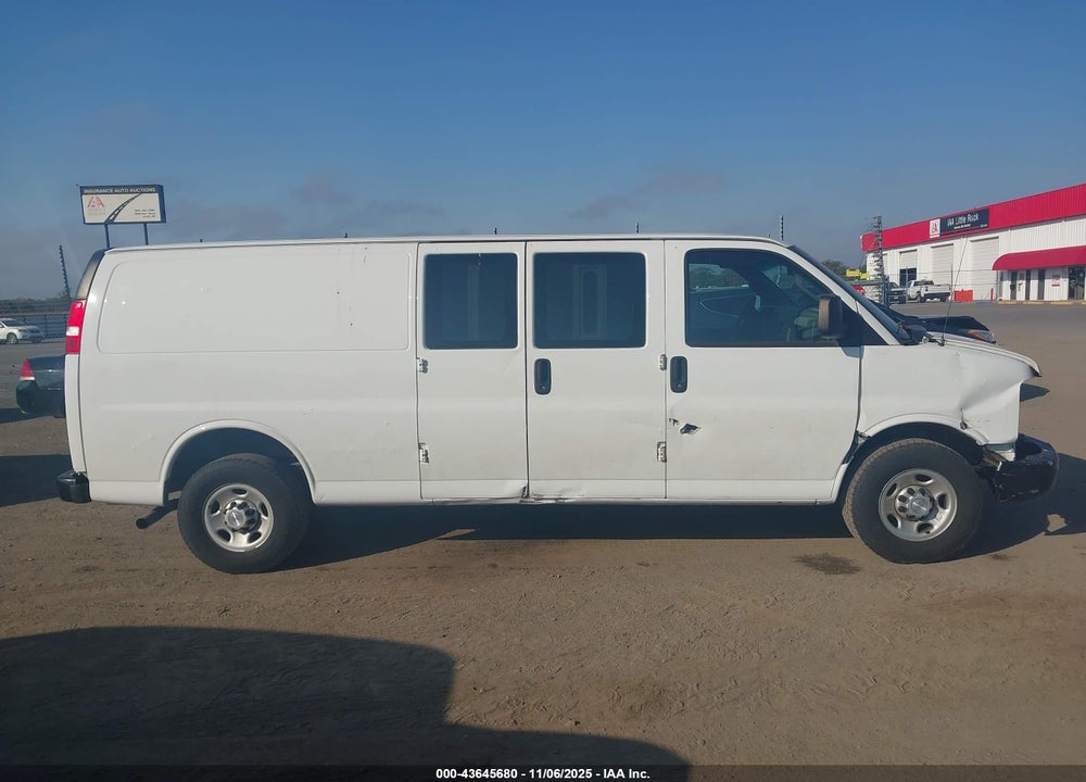 2018 CHEVROLET EXPRESS 2500 WORK VAN VIN: 1GCWGBFG4J1343766