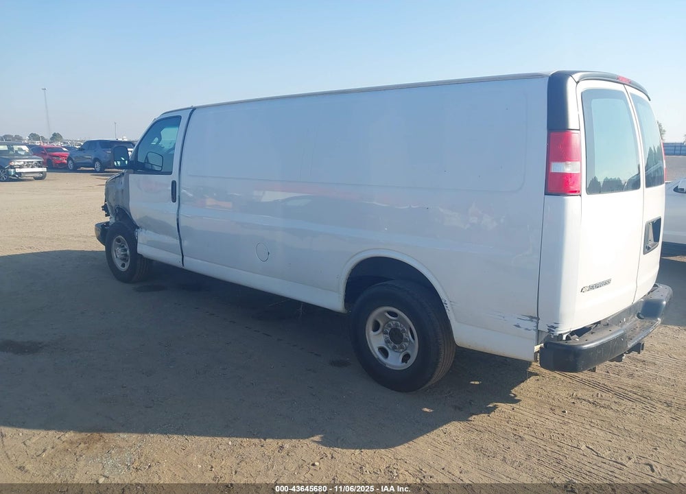 2018 CHEVROLET EXPRESS 2500 WORK VAN VIN: 1GCWGBFG4J1343766