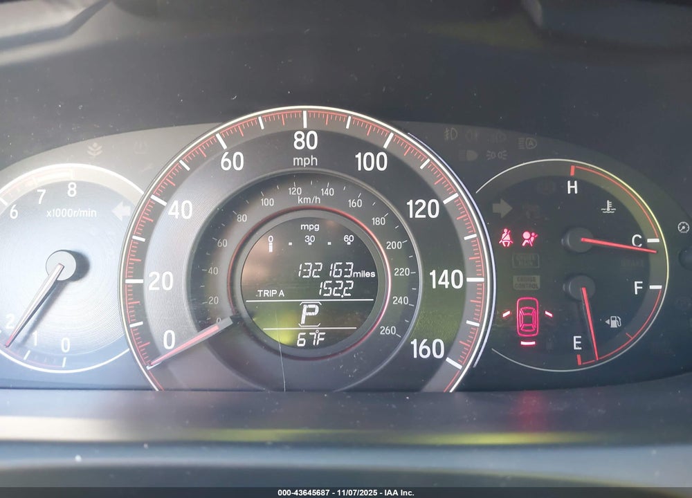 2016 HONDA ACCORD VIN: 1HGCR2F56GA117587