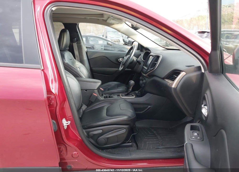 2016 JEEP CHEROKEE VIN: 1C4PJMDS0GW301745