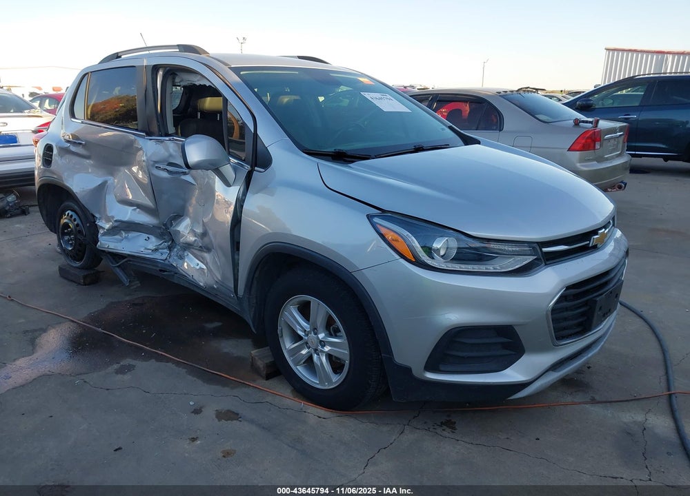 2018 CHEVROLET TRAX LT VIN: KL7CJLSB7JB677866