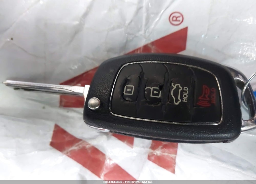 2015 HYUNDAI SONATA VIN: 5NPE24AA1FH159541