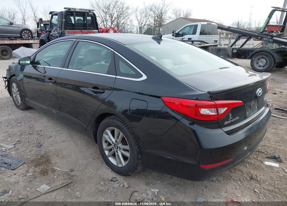 2015 HYUNDAI SONATA VIN: 5NPE24AA1FH159541
