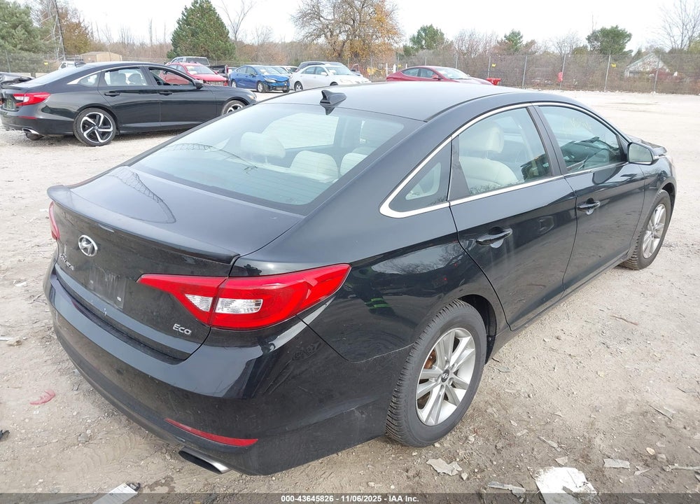 2015 HYUNDAI SONATA VIN: 5NPE24AA1FH159541