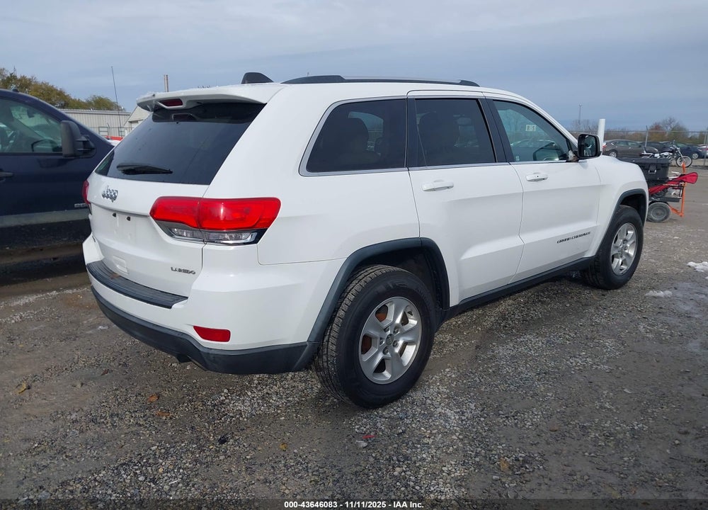 2015 JEEP GRAND CHEROKEE LAREDO VIN: 1C4RJFAG7FC660076