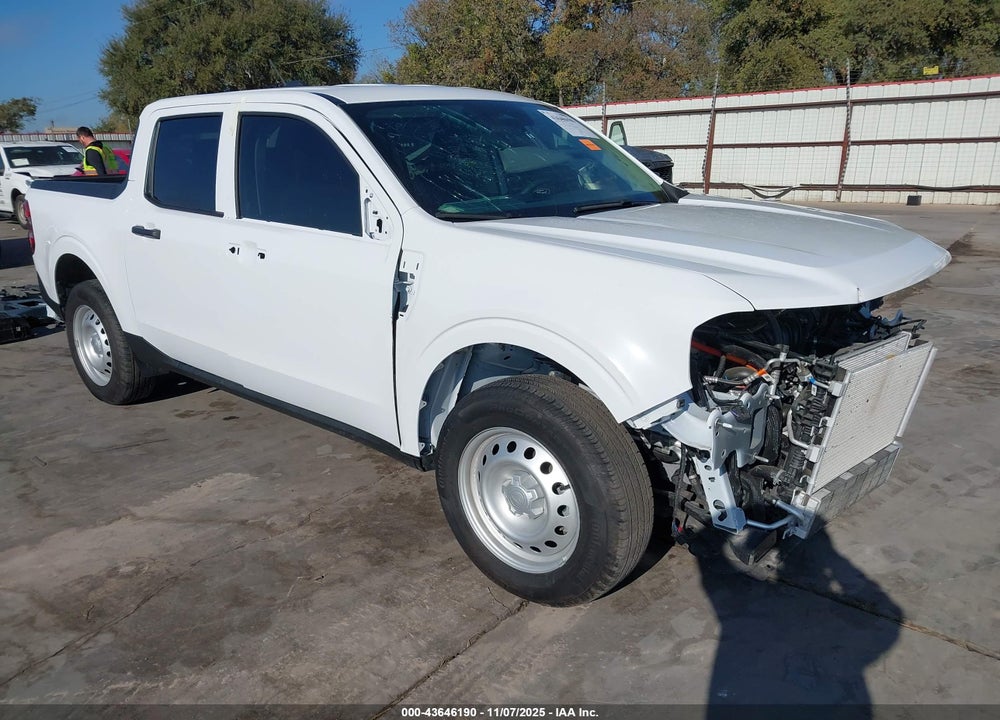 2025 FORD MAVERICK XL VIN: 3FTTW8A33SRA63082