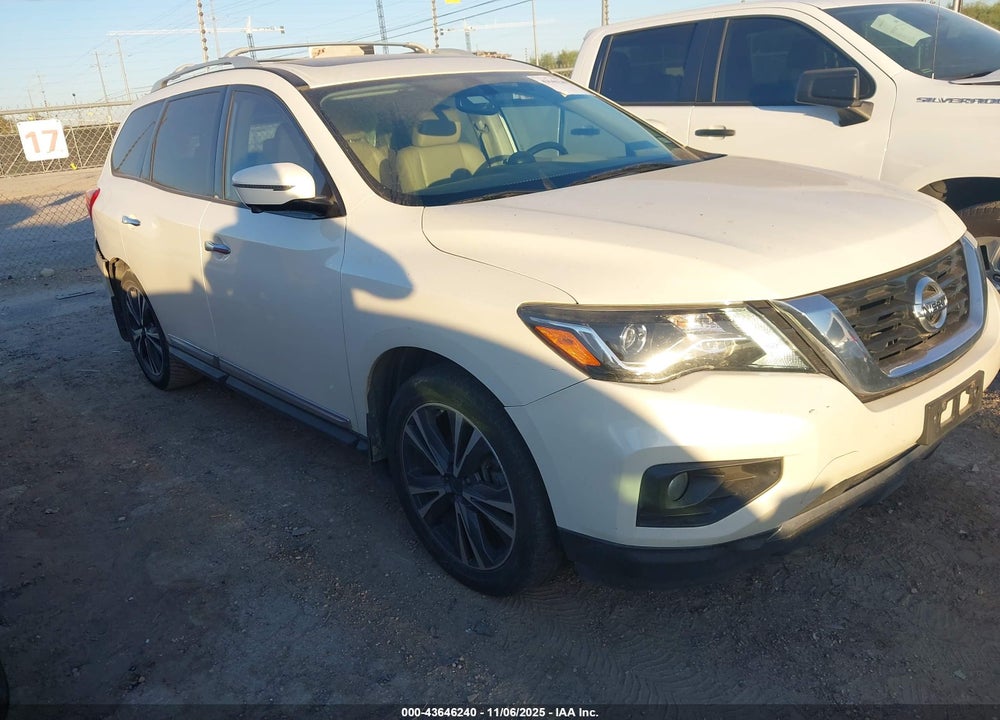 2017 NISSAN PATHFINDER PLATINUM VIN: 5N1DR2MN3HC635230