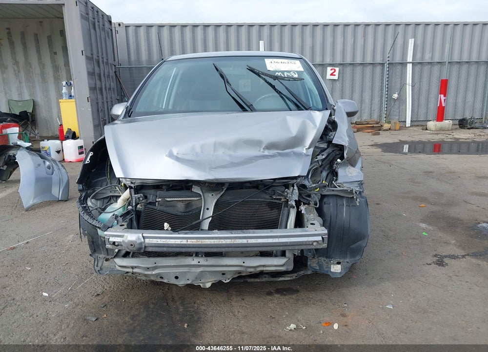 2008 HONDA FIT SPORT VIN: JHMGD38688S033002