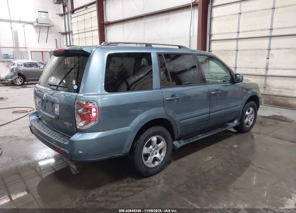2006 HONDA PILOT EX VIN: 2HKYF18466H518074