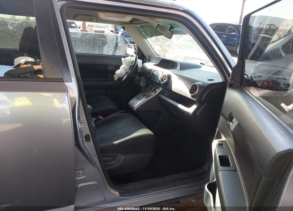 2010 SCION XB VIN: JTLZE4FE9A1102383