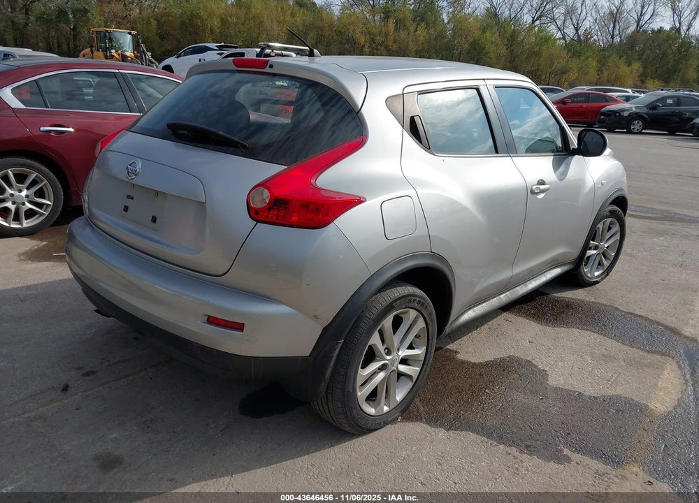 2011 NISSAN JUKE S VIN: JN8AF5MR2BT021253