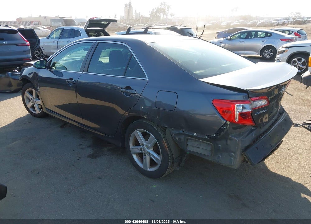 2012 TOYOTA CAMRY SE VIN: 4T1BF1FK4CU138350