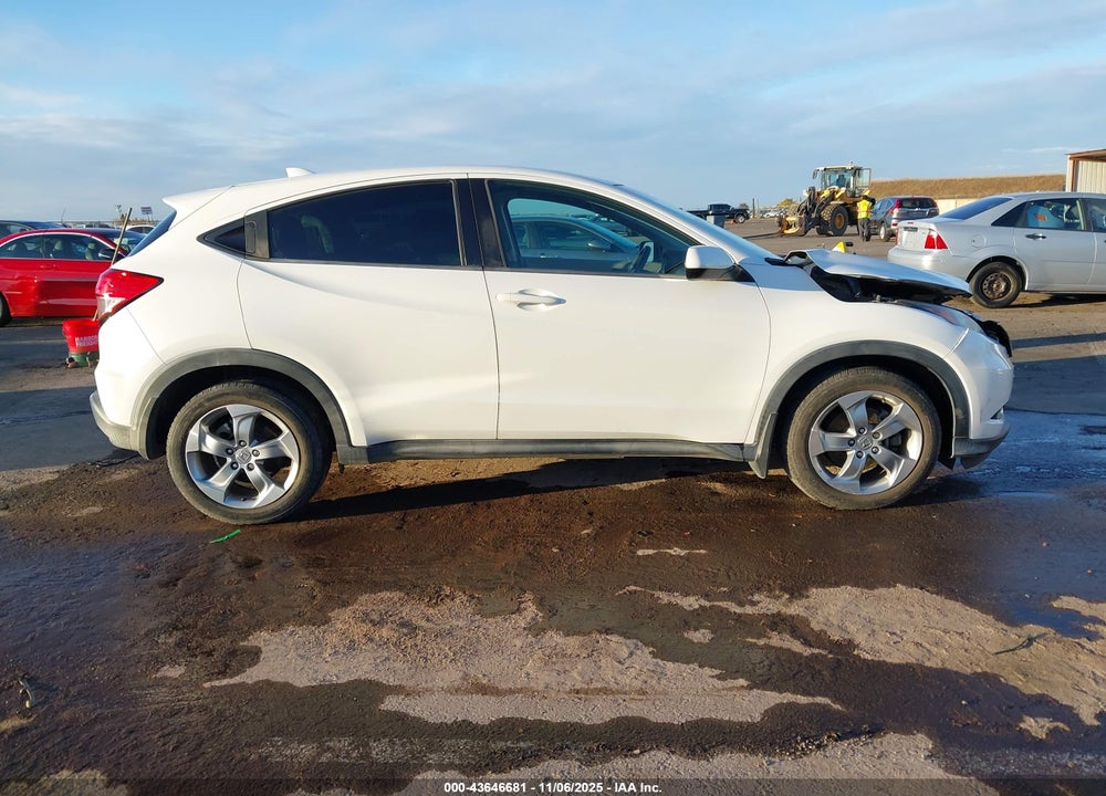 2017 HONDA HR-V LX VIN: 3CZRU5H36HM700700