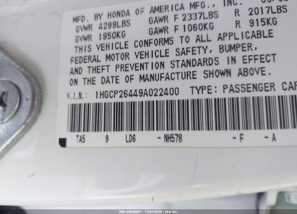 2009 HONDA ACCORD VIN: 1HGCP26449A022400
