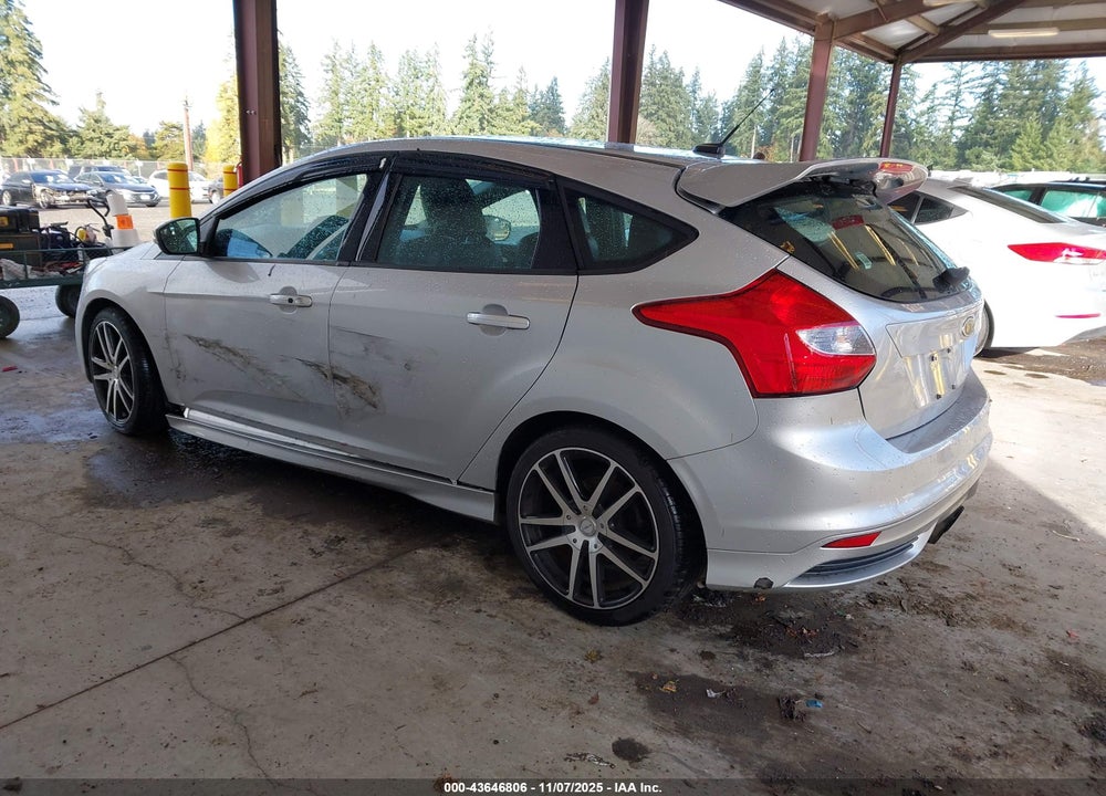 2014 FORD FOCUS ST VIN: 1FADP3L95EL211411