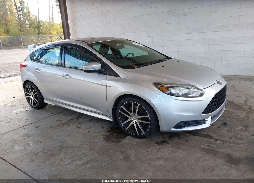 2014 FORD FOCUS ST VIN: 1FADP3L95EL211411