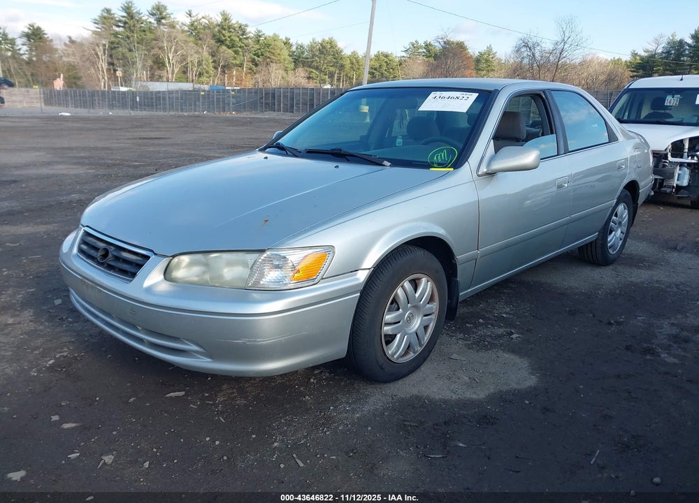 2001 TOYOTA CAMRY LE VIN: 4T1BG22K51U815041