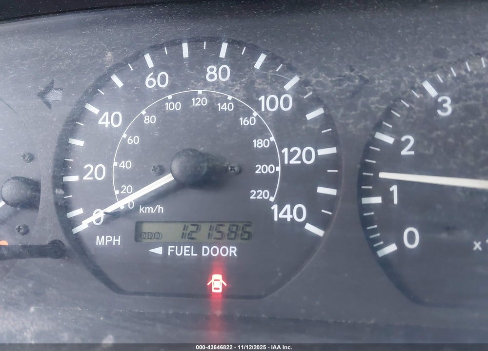 2001 TOYOTA CAMRY LE VIN: 4T1BG22K51U815041
