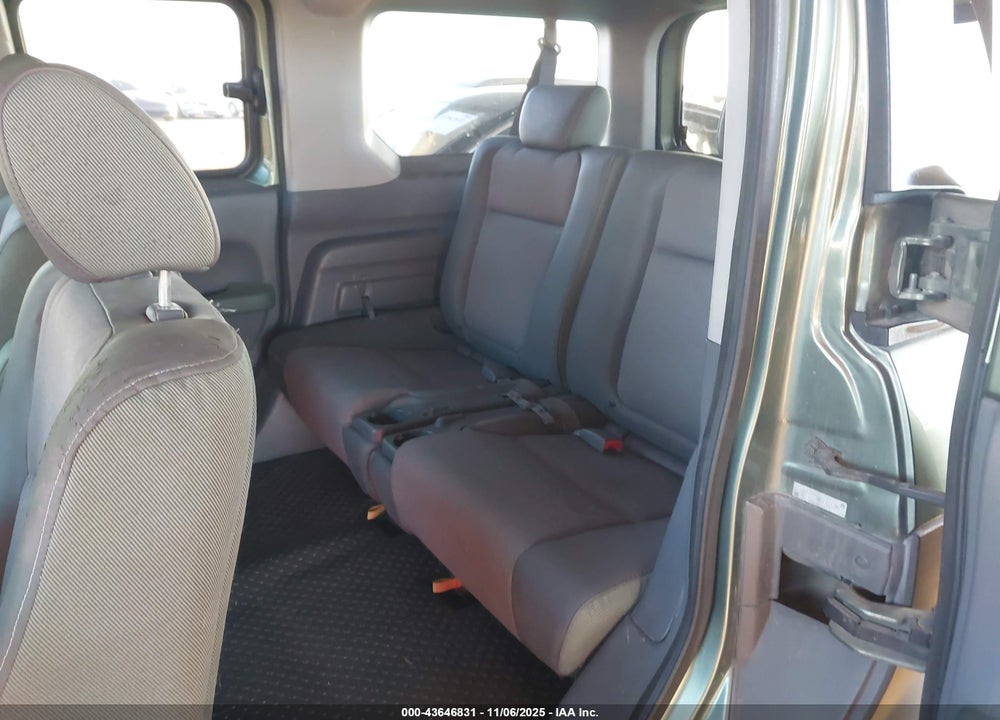 2005 HONDA ELEMENT VIN: 5J6YH28685L019346