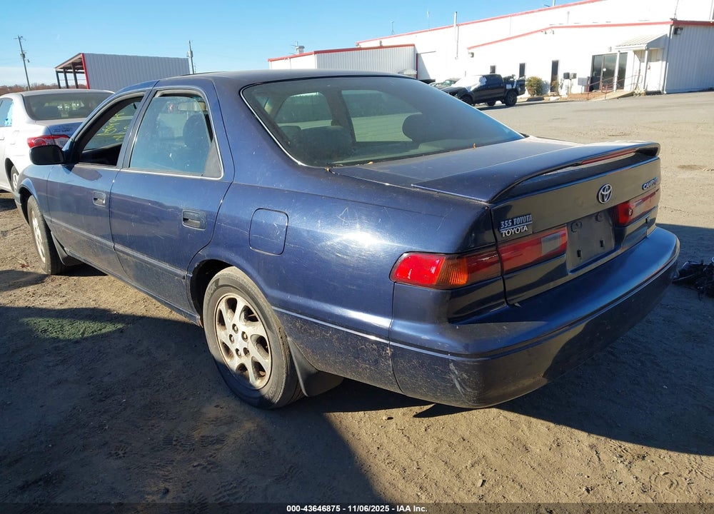 1997 TOYOTA CAMRY XLE V6 VIN: 4T1BF22K8VU027735