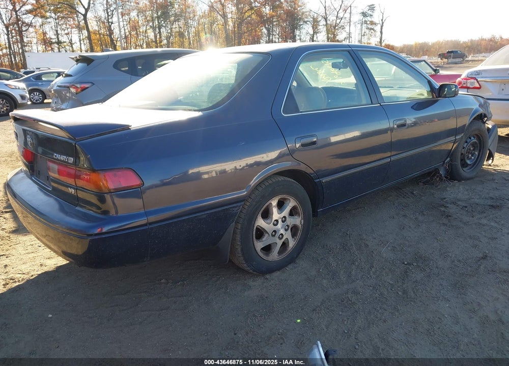 1997 TOYOTA CAMRY XLE V6 VIN: 4T1BF22K8VU027735